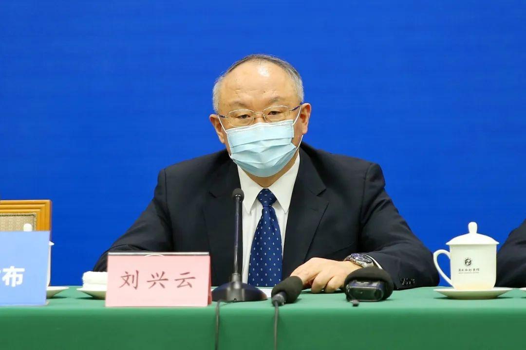 俄罗斯最新新闻综述，政治、经济与社会发展动态